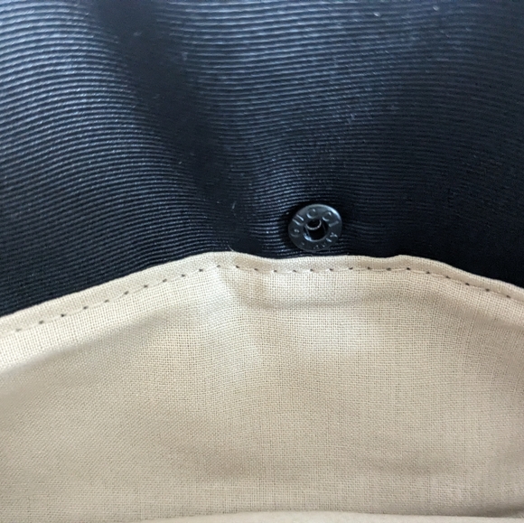 Gucci - Picture 9 of 12